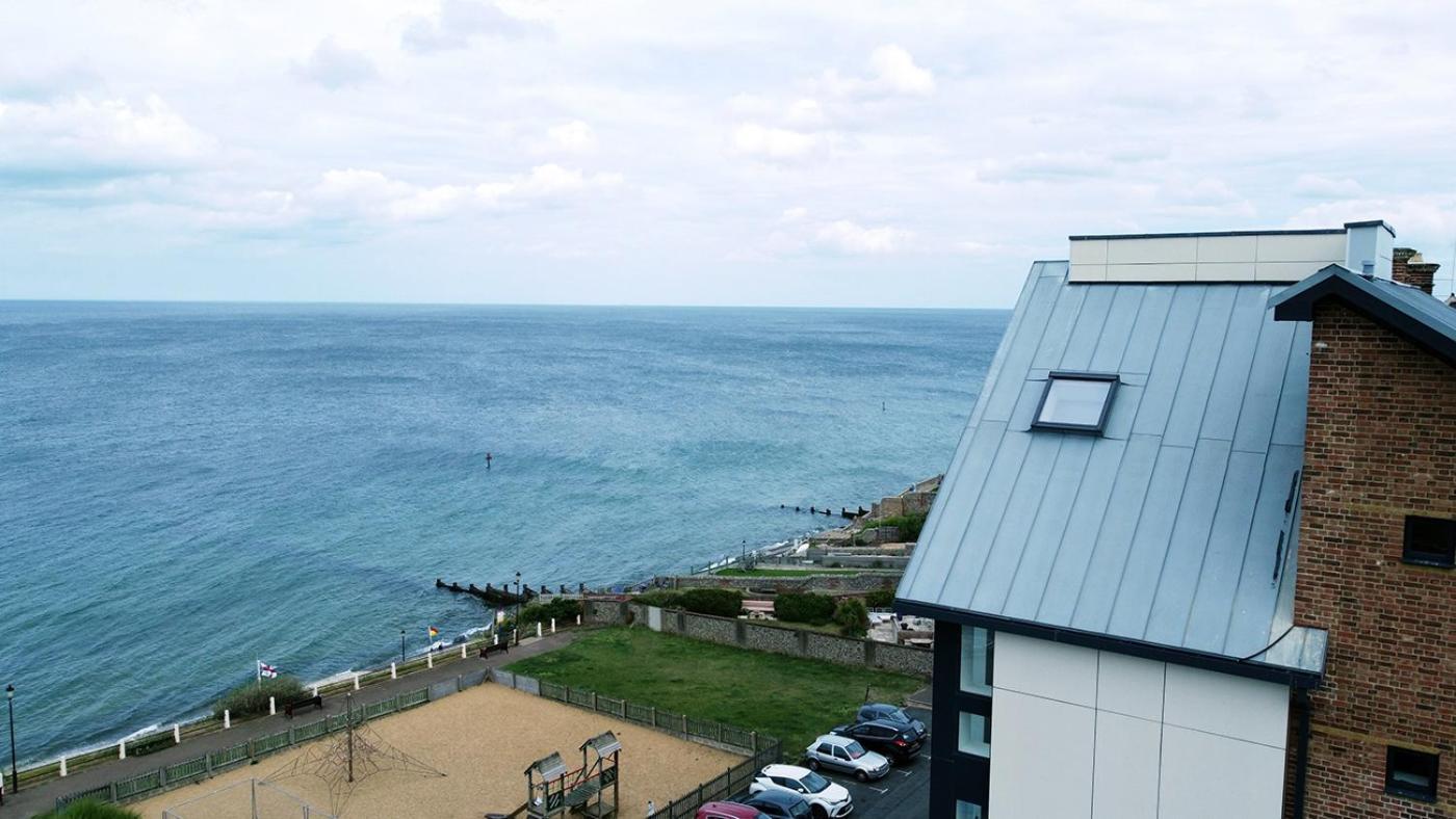 The Burlington Collection Lägenhet Sheringham Exteriör bild